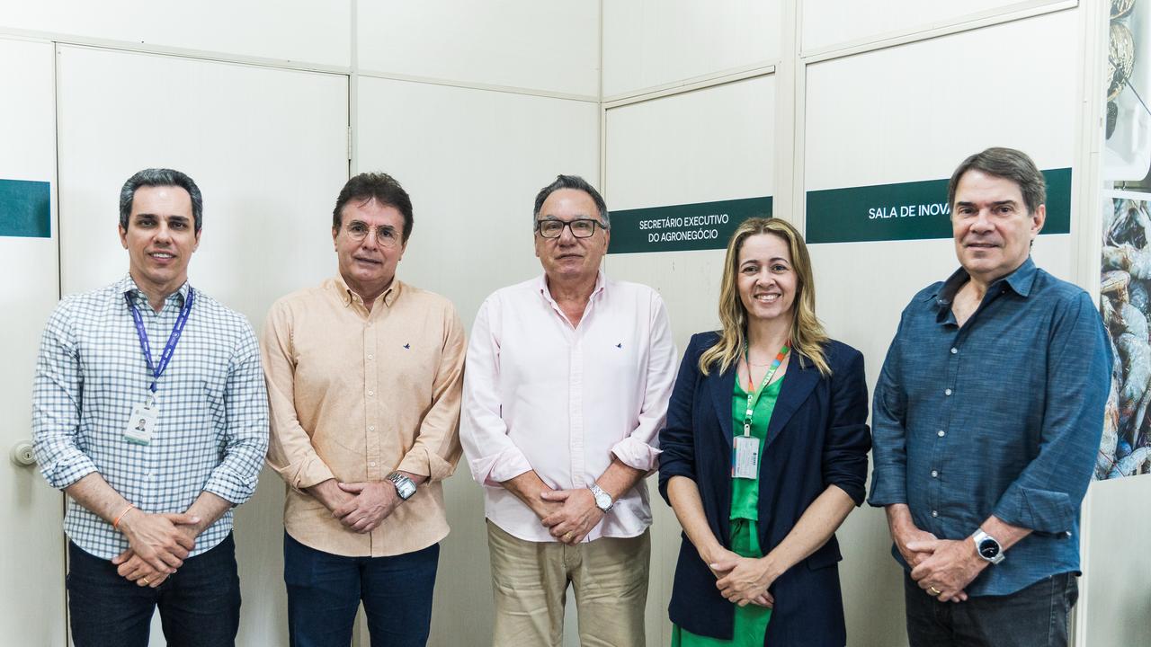 Representantes da SDE e da Uece alinham estratégias entre secretaria e universidade em prol desenvolvimento econômico do Ceará