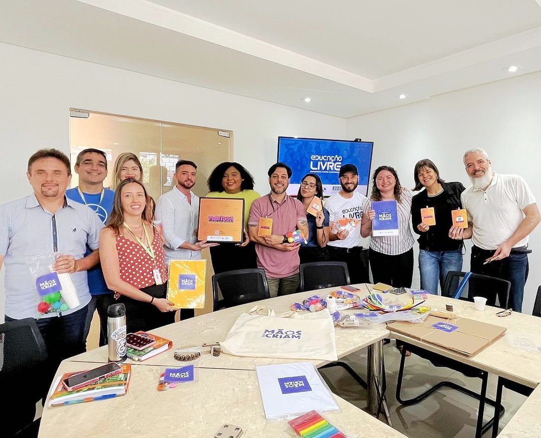 Seas recebe equipes do Sesi Nacional e EduLivre para a aplicação de novas metodologias
