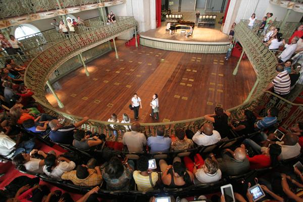 Programa Theatro de Portas Abertas