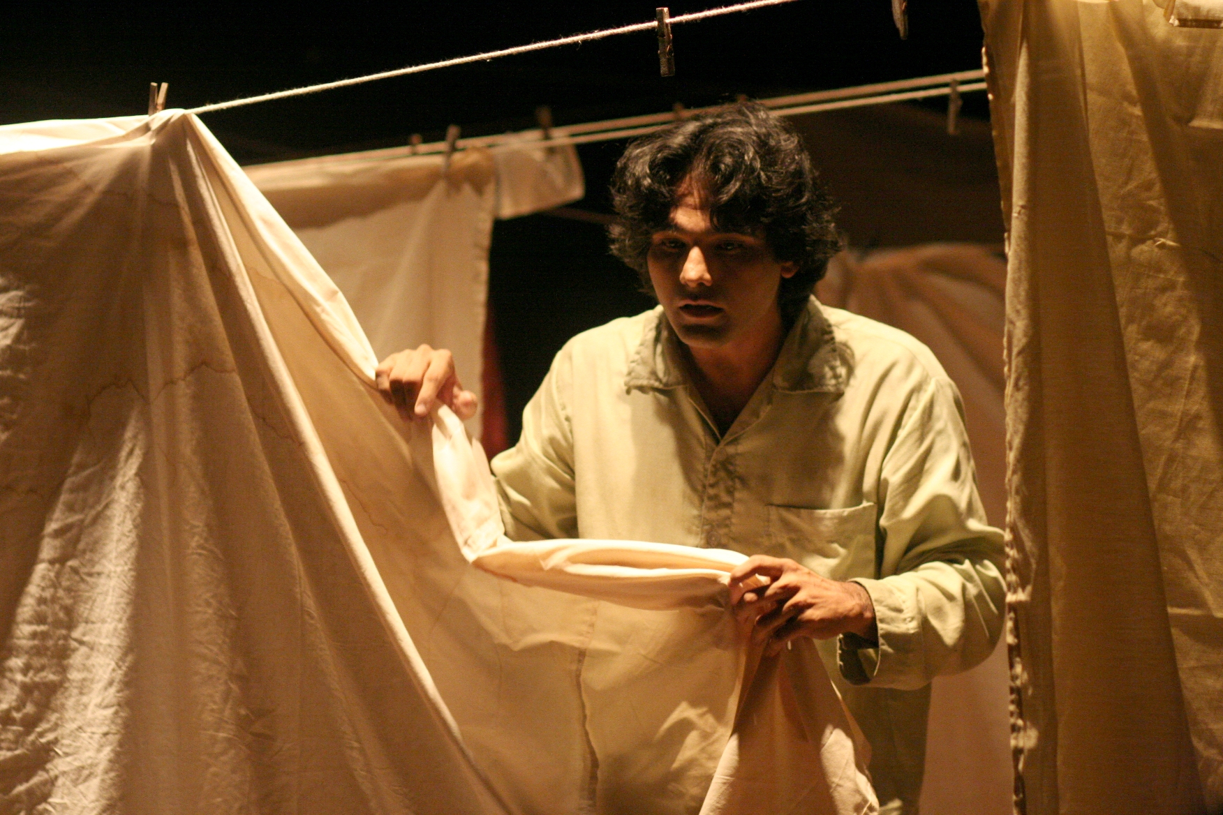 TJA apresenta sessão de comemoração dos 7 anos do solo de teatro “Anônimos”, do ator Sidney Malveira