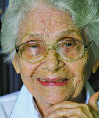 Casa de Juvenal Galeno foi grande sustentáculo da cultura cearense, diz Adísia Sá
