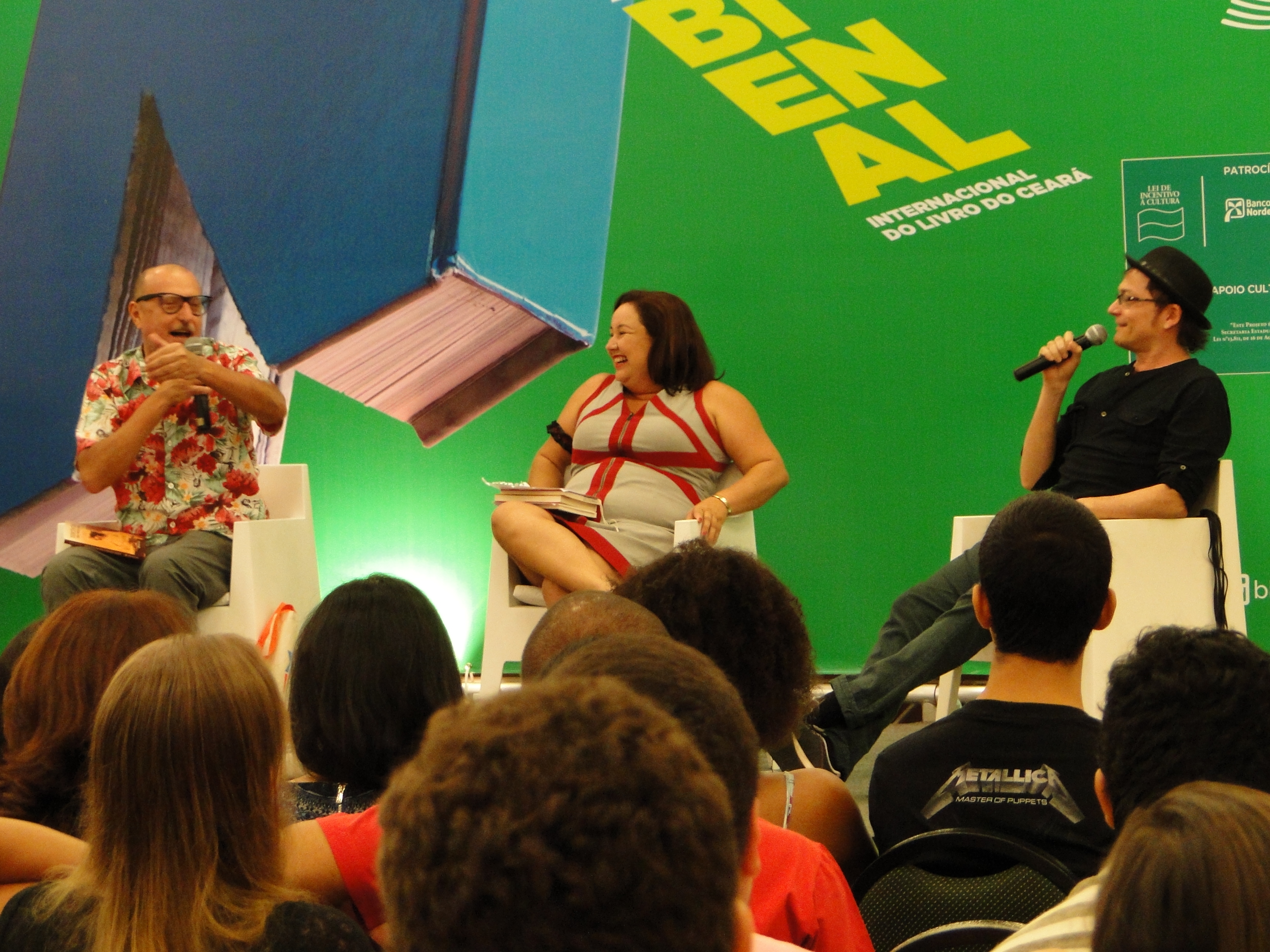 Conversa com Xico Sá e Ricardo Kelmer marca o penúltimo dia de Bienal do Livro