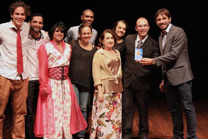 Entrega do Troféu Carlos Câmara destacou reconhecimento e valorização ao teatro cearense