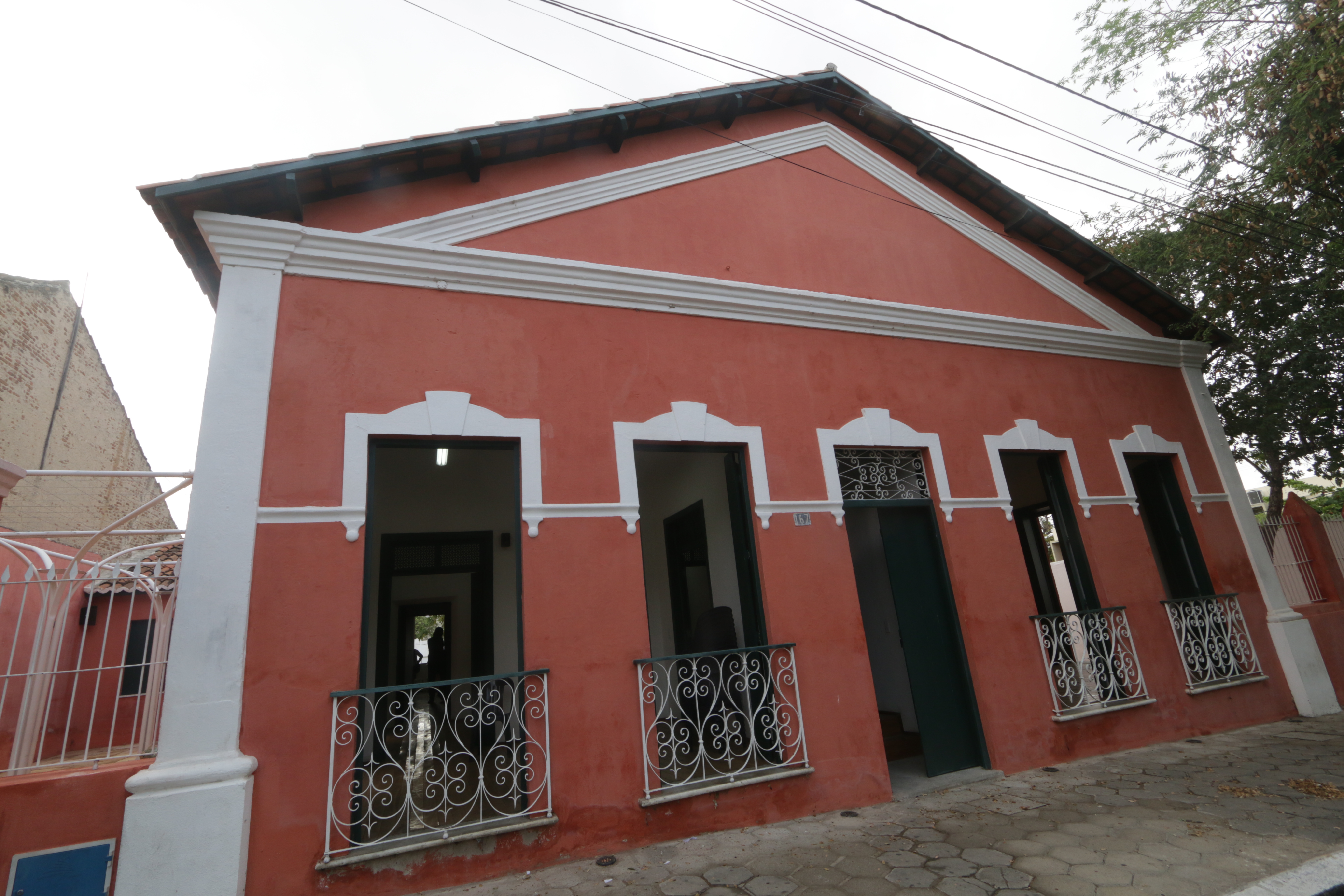 No aniversário de Cego Aderaldo, Secult visitou Memorial em Quixadá e promoveu debate com a comunidade. Equipamento será aberto oficialmente dentro de 90 dias