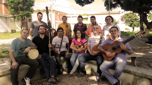 Concerto Sinfônico da OSUECE nesta terça-feira (29/09) terá como solista convidado o bandolinista Jorge Cardoso