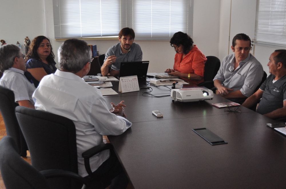 Secretário da Cultura do Estado do Ceará debate o Vale Cultura com representantes de centrais sindicais
