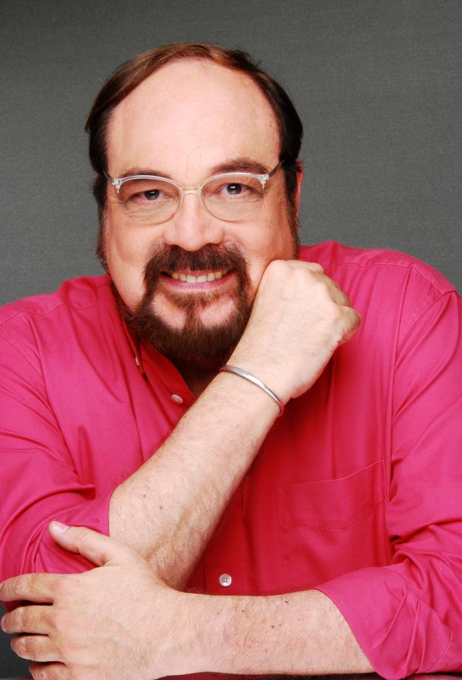 Theatro José de Alencar recebe o crítico de cinema, Rubens Ewald Filho, para workshop gratuito realizado nesta quarta-feira, 18, às 15h, atividade que integra o 5º Festcine Maracanaú