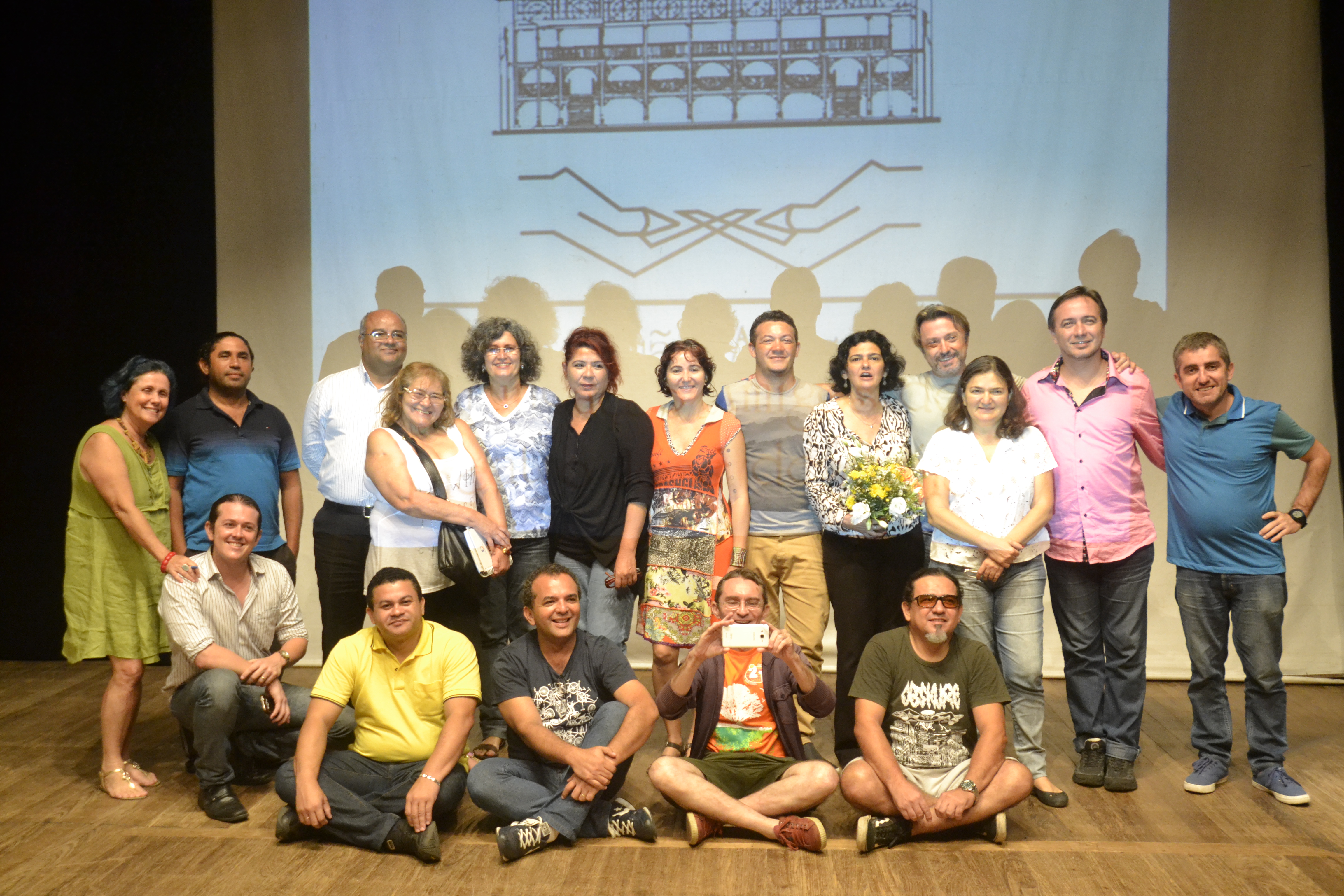 Amigos do Theatro José de Alencar elegem nova diretoria, no equipamento cultural da Secult