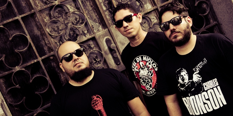 Theatro José de Alencar sedia novo projeto “Sexta Rock”, sempre na última sexta-feira do mês. Neste dia 29, shows com Masmorra, Thrunda e Betrayal
