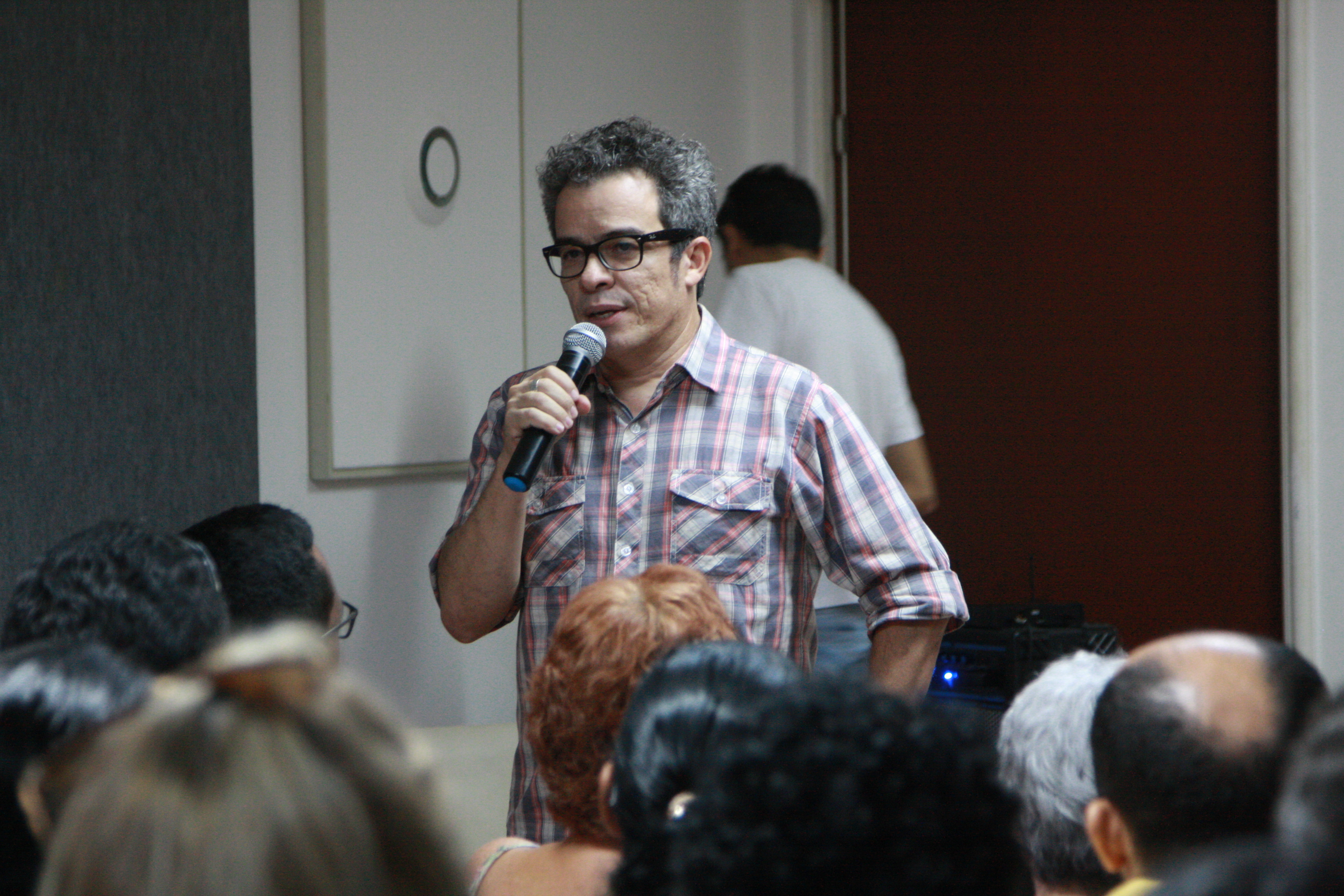 Novo secretário da Cultura do Estado do Ceará, Fabiano do Santos Piúba se reuniu nesta sexta-feira com os servidores da Secult