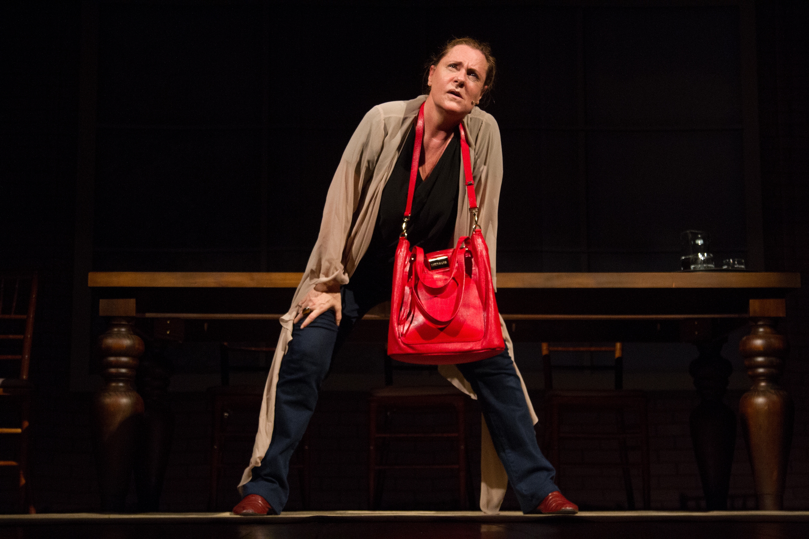 Peça A.M.A.D.A.S, com Elizabeth Savala, chega ao palco do Cineteatro São Luiz, neste sábado, 4/6