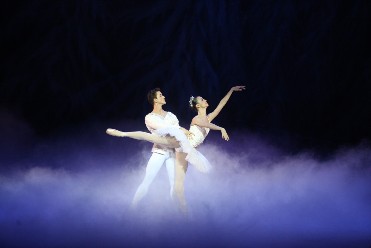 Cineteatro São Luiz recebe nesta semana o humor de Zé Modesto, show de Vander Lee e espetáculo “Mosaico”, do Estúdio de Dança Daniel Lessa Ballet. Confira a programação