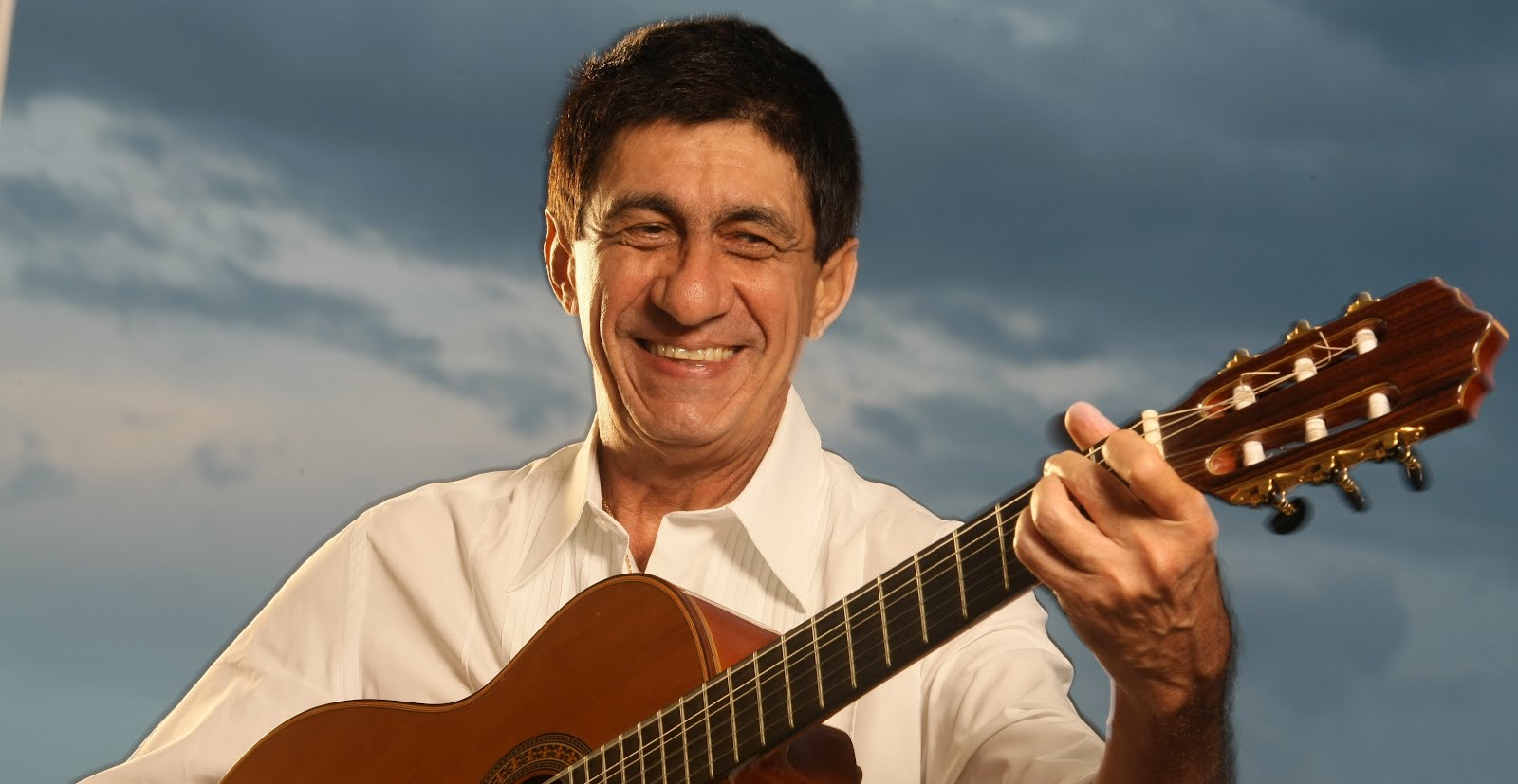Fagner, Evaldo Gouveia, Nonato Luiz, entre outros músicos cearenses estarão reunidos no Cineteatro São Luiz, neste sábado, 21/5, às 20h, com o show beneficente “Grandes Nomes da Música Cearense”