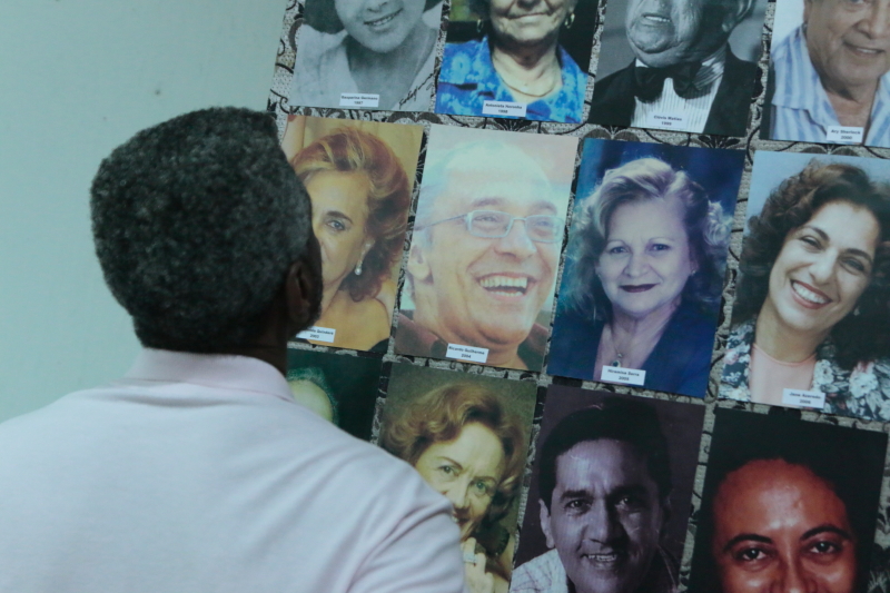 Para celebrar Gasparina, no Teatro da Praia