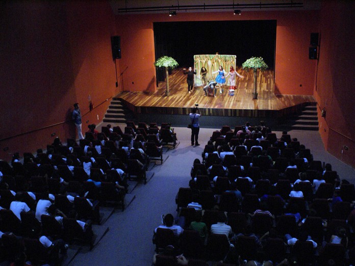 Sistema Estadual de Teatros: Teatro de Maracanaú será integrado no dia 17/2