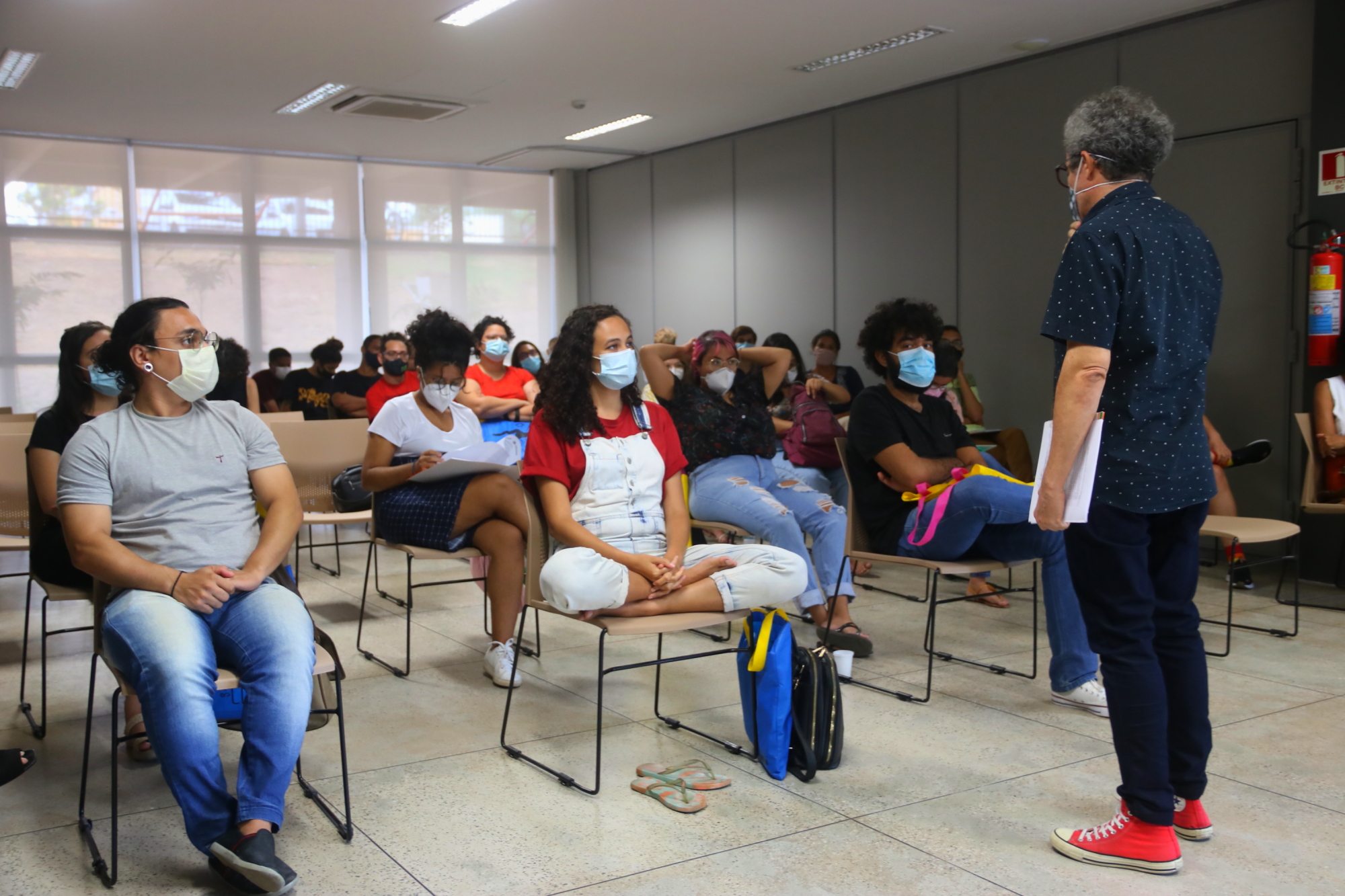 Agentes de Leitura 2021: Programa de Formação teve início nesta segunda, 18/10, na BECE