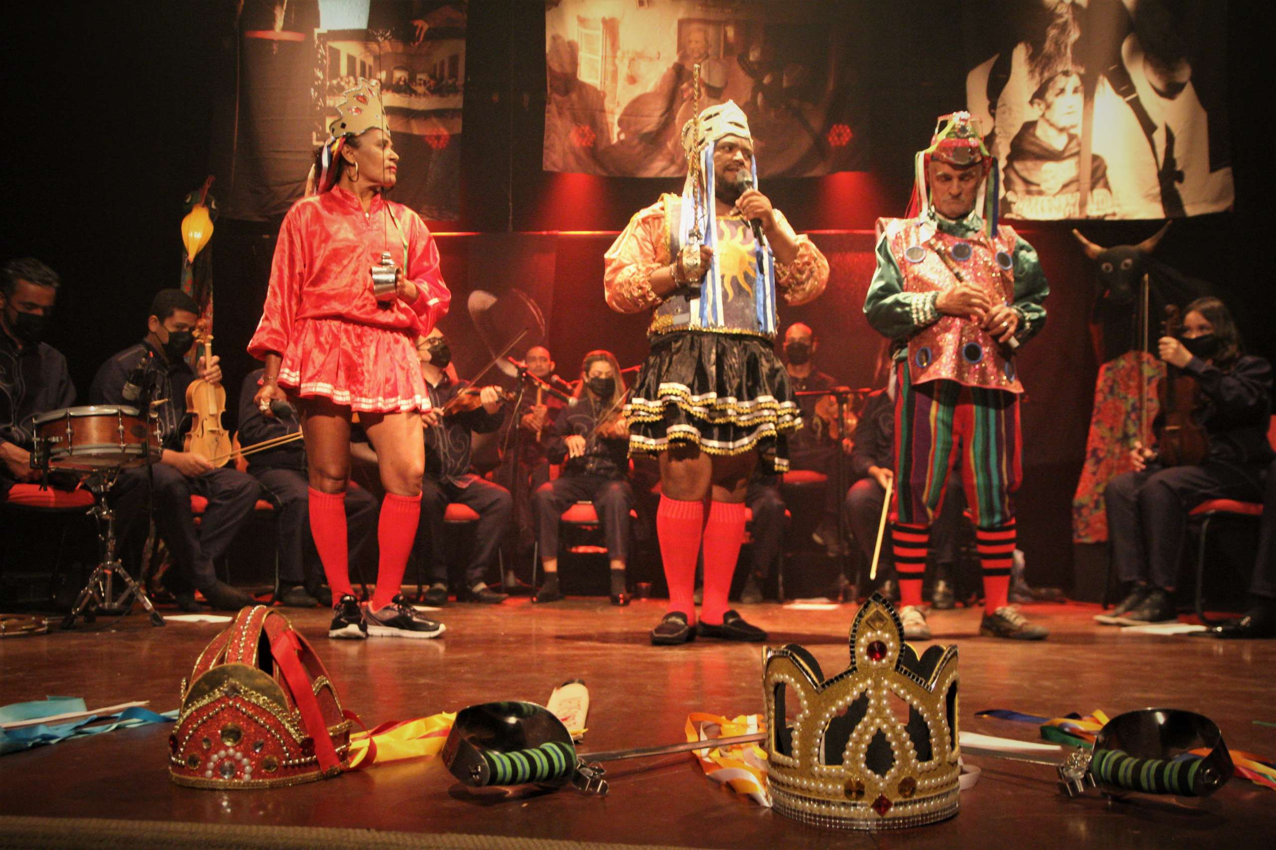 O erudito e a tradição popular nos acordes da Orquestra Armorial do Cariri
