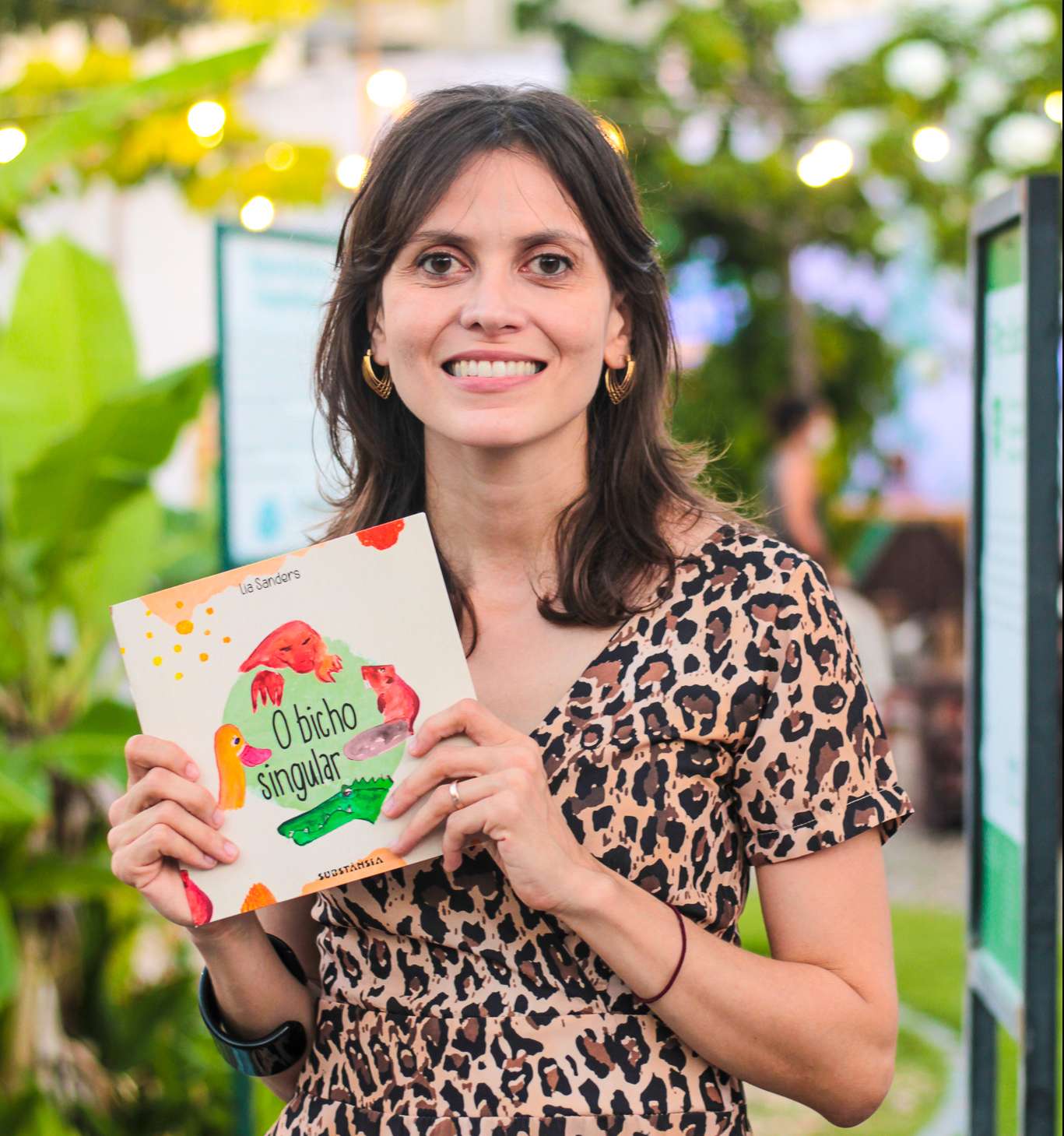 Escritora e artista visual Lia Sanders lança livro ilustrado de literatura para crianças