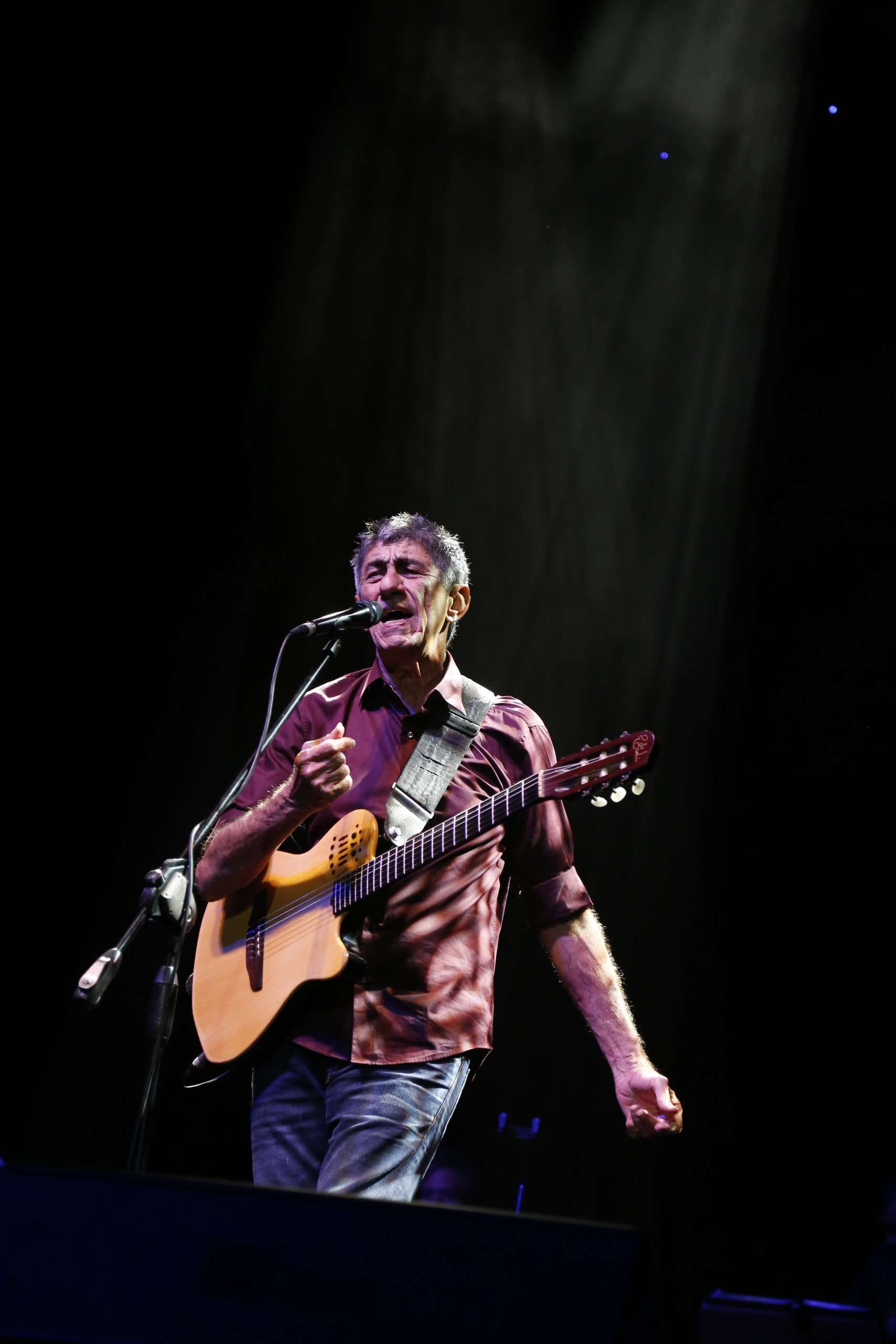Show de Raimundo Fagner abre programação musical do ano no Cineteatro São Luiz