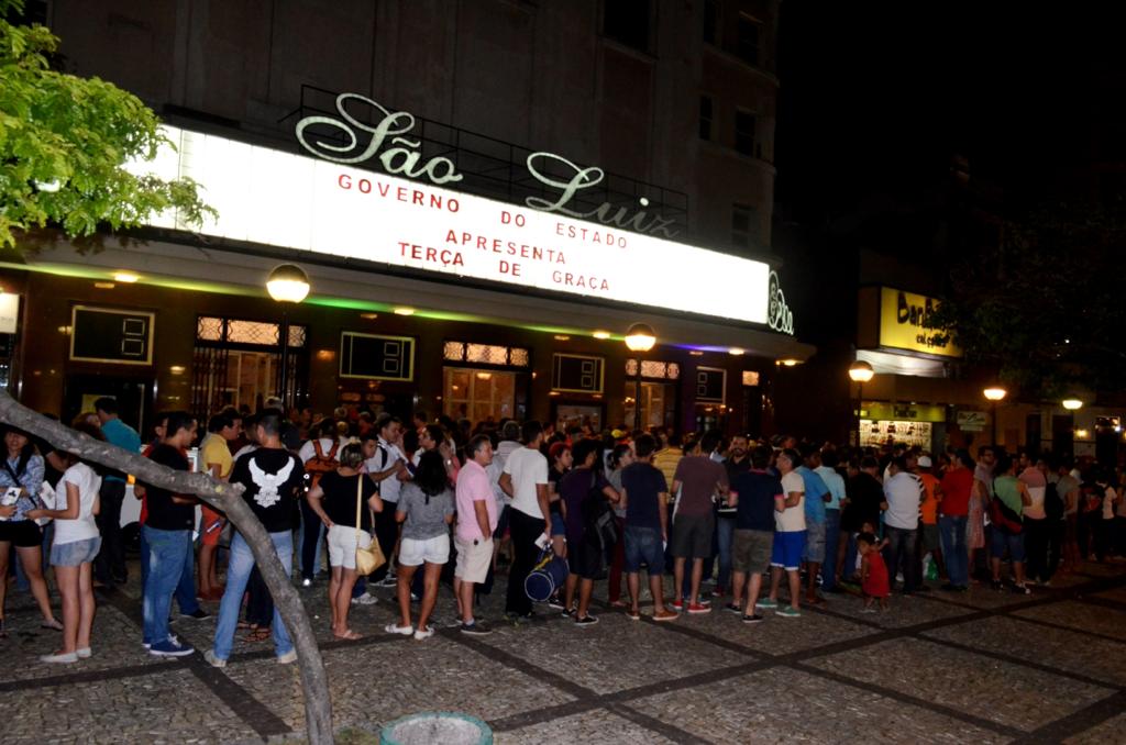 Com apoio da Secult, Terça de Graça 10 Anos no Cineteatro São Luiz traz espetáculos de humor, oficinas e seminário