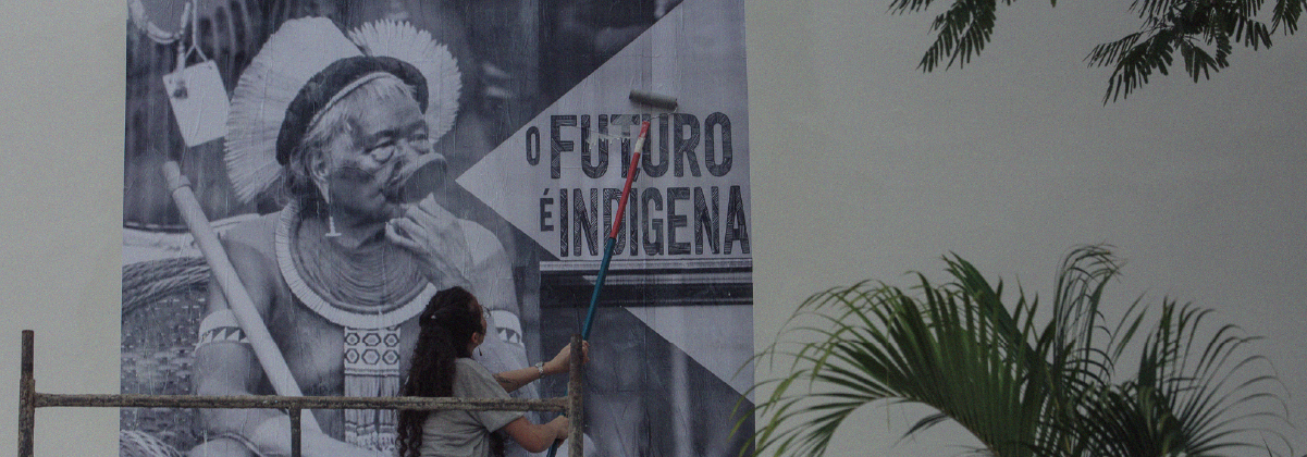 Em comemoração ao Dia Mundial do Meio Ambiente, Porto Iracema das Artes recebe intervenção em homenagem ao líder indígena Raoni Metuktire