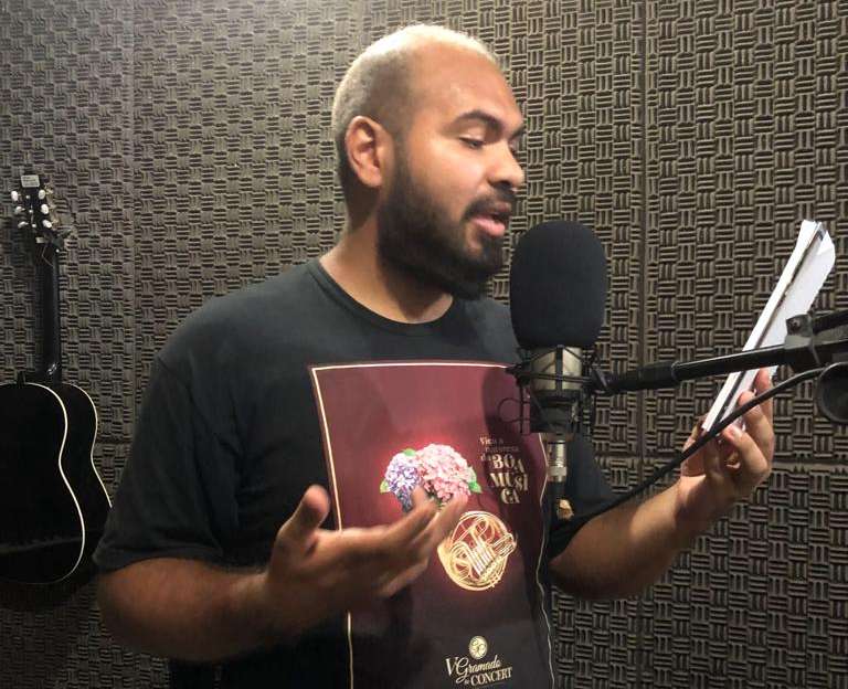 Aluno da Escola de Cultura e Artes do CCBJ fica no top 17 de podcasts de contação história de no Brasil