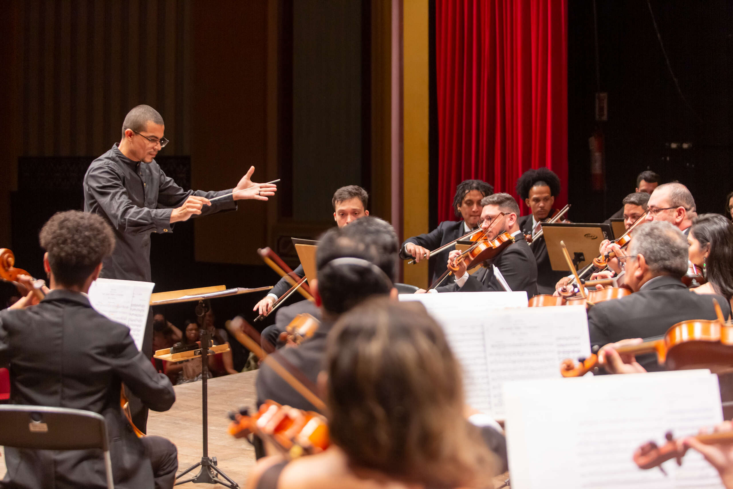 OSUECE realiza Concerto de Primavera no Cine São Luiz