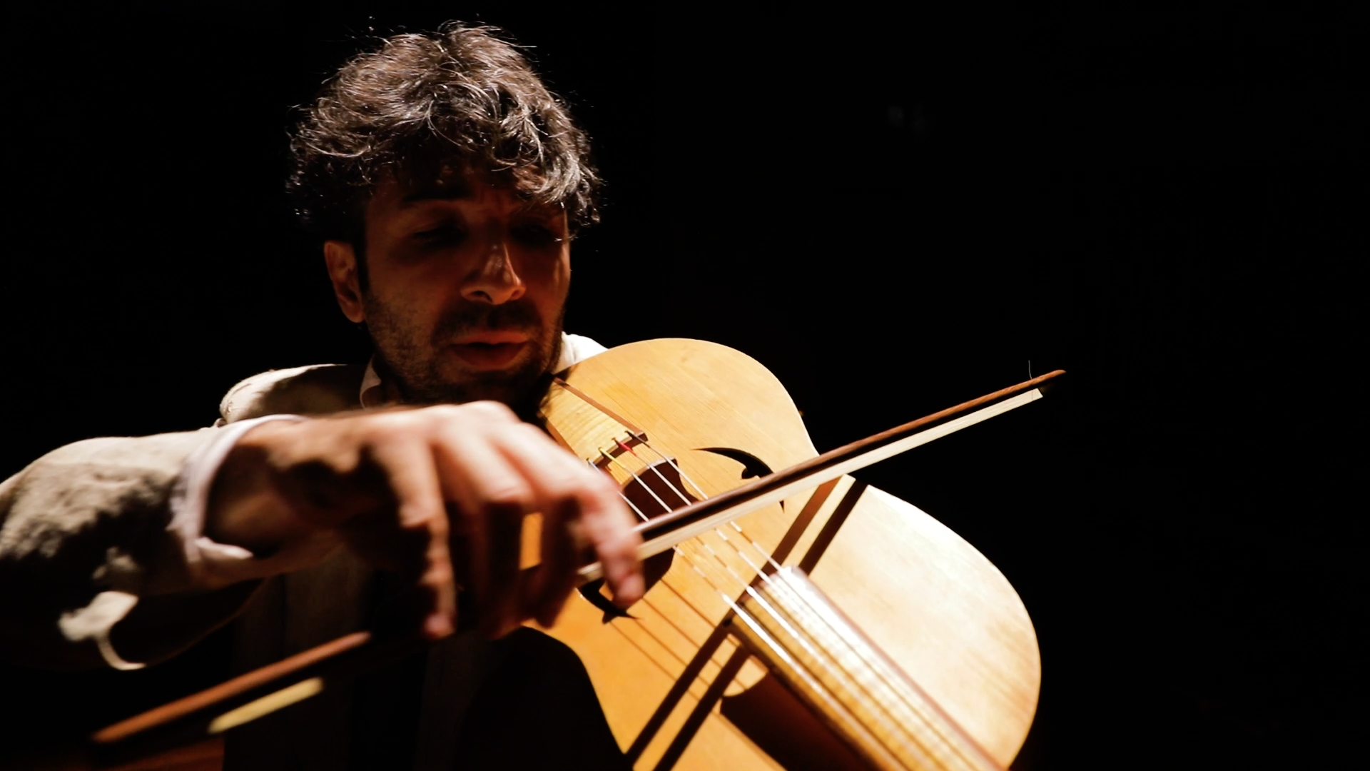 Vila da Música e Porto Iracema da Artes abrem inscrições para a oficina “Rabeca Brincante” om Alício Amaral