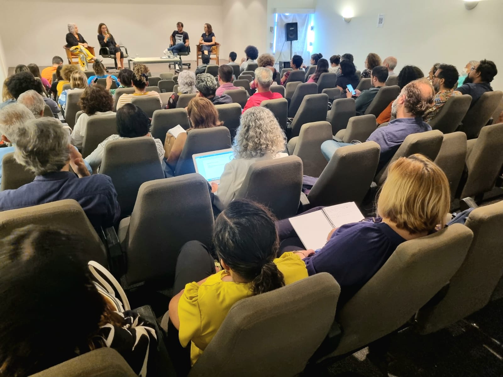 Primeira reunião de gestores e gestoras da Rede Pública de Equipamentos Culturais do Ceará do ano ressalta avanço nas políticas