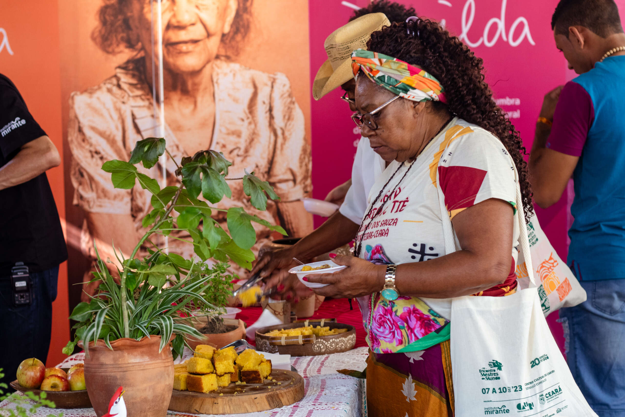 Mercado AlimentaCE leva atividades gastronômicas ao XV Encontro Mestres do Mundo