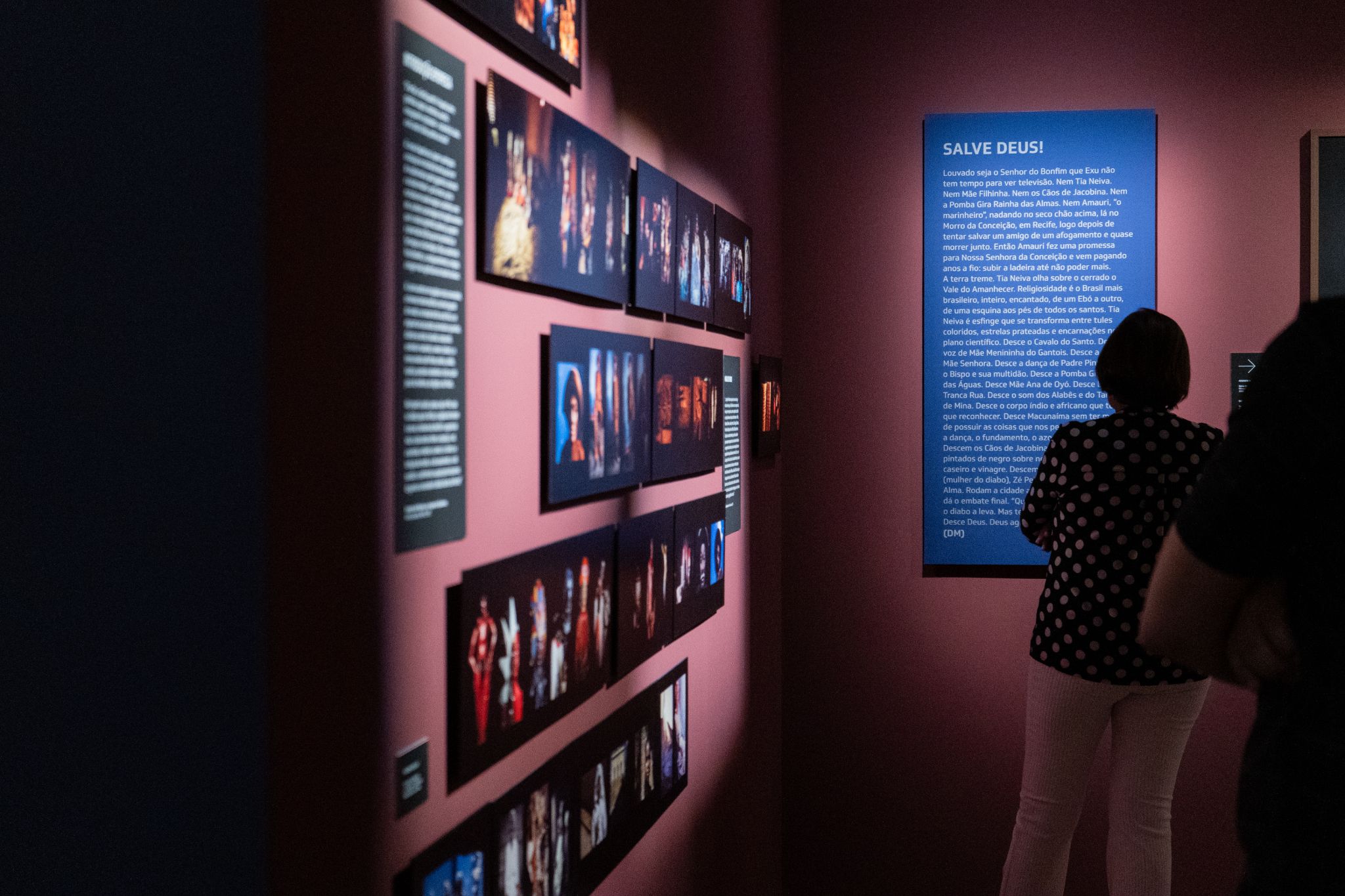 Últimas semanas para conferir as exposições Encantarias Cariri, Encarnado e Terra em Transe no Centro Cultural do Cariri
