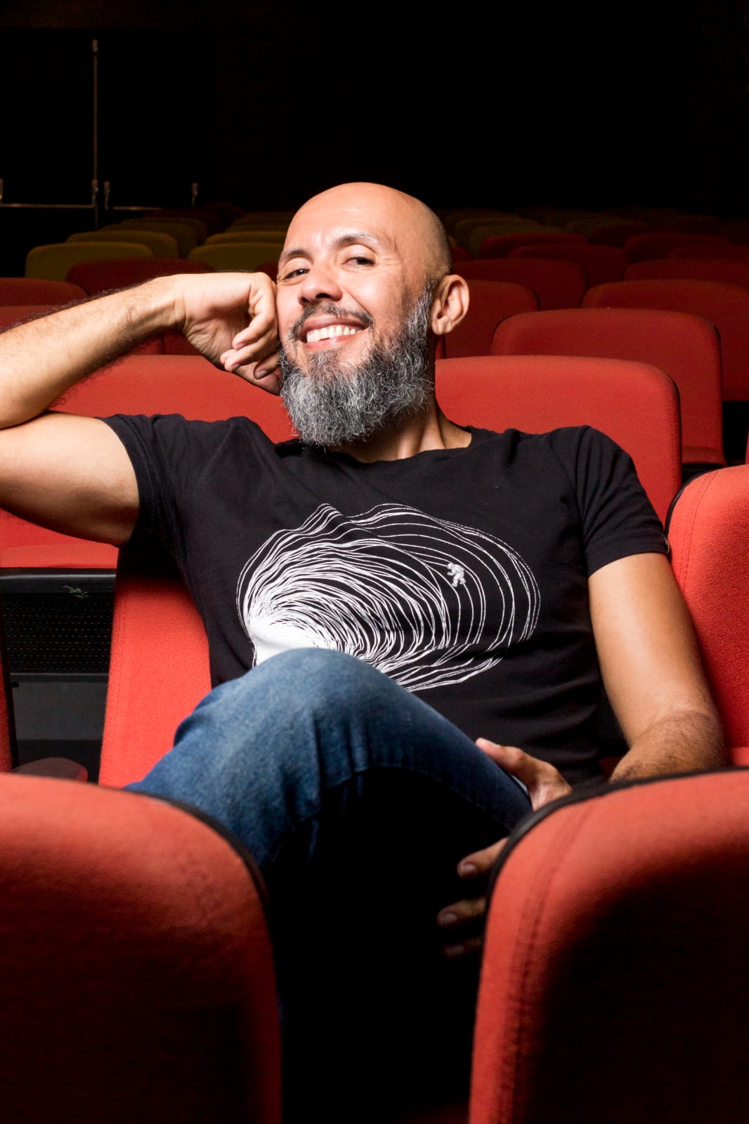 CCBJ promove Masterclass de Teatro com Henrique Fontes, sobre Dramaturgia e o Teatro Documental