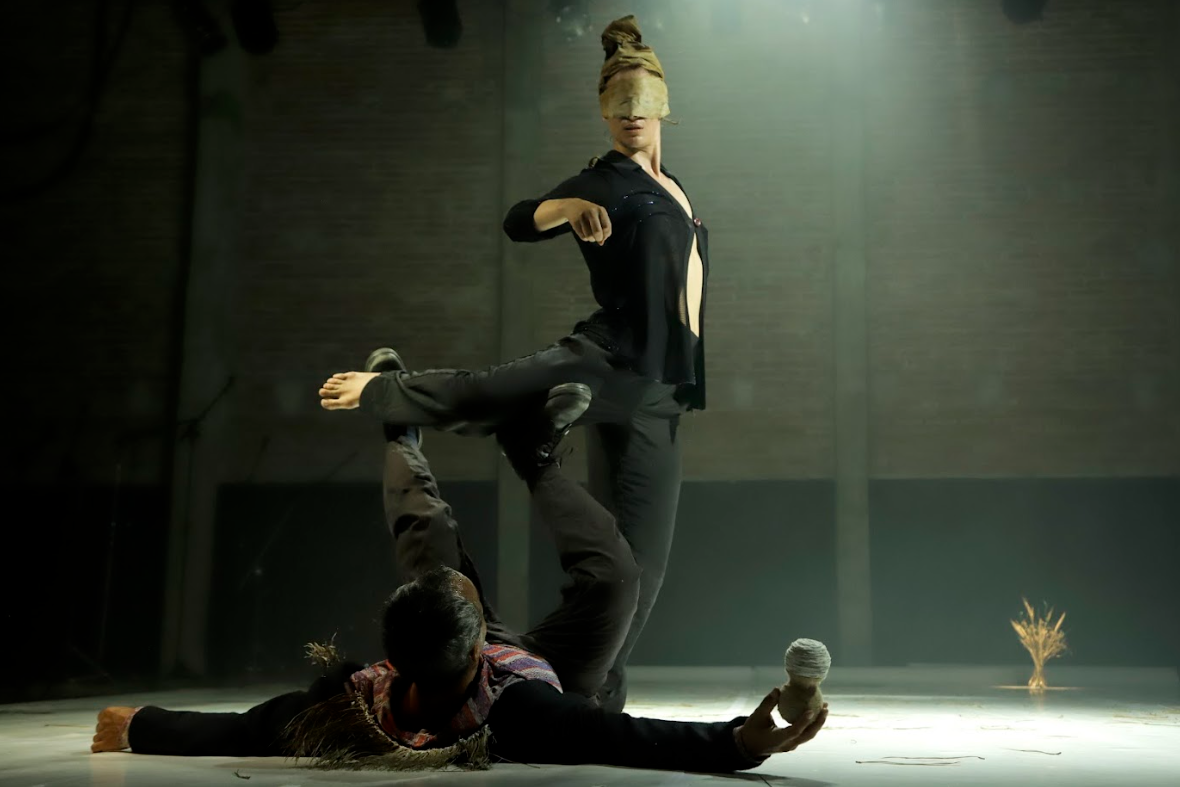 Bienal da Dança traz Jorge Garcia, em abril, ao Ceará com o novo espetáculo “Estudos para Quimera”, em parceria com a argentina Irupé Sarmiento
