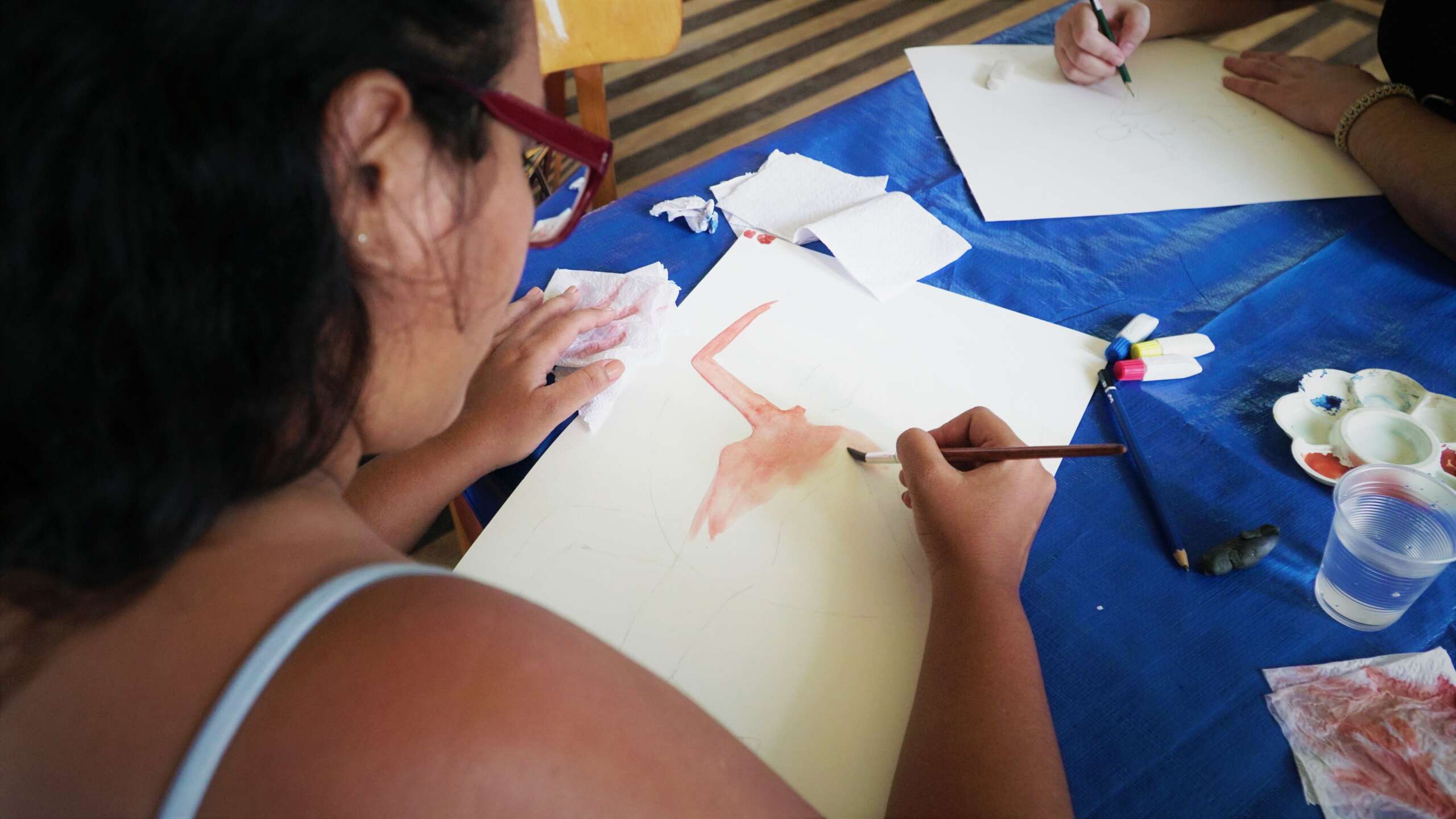 Poesia de Manoel de Barros é tema da oficina de pintura em aquarela promovida pelo Sobrado