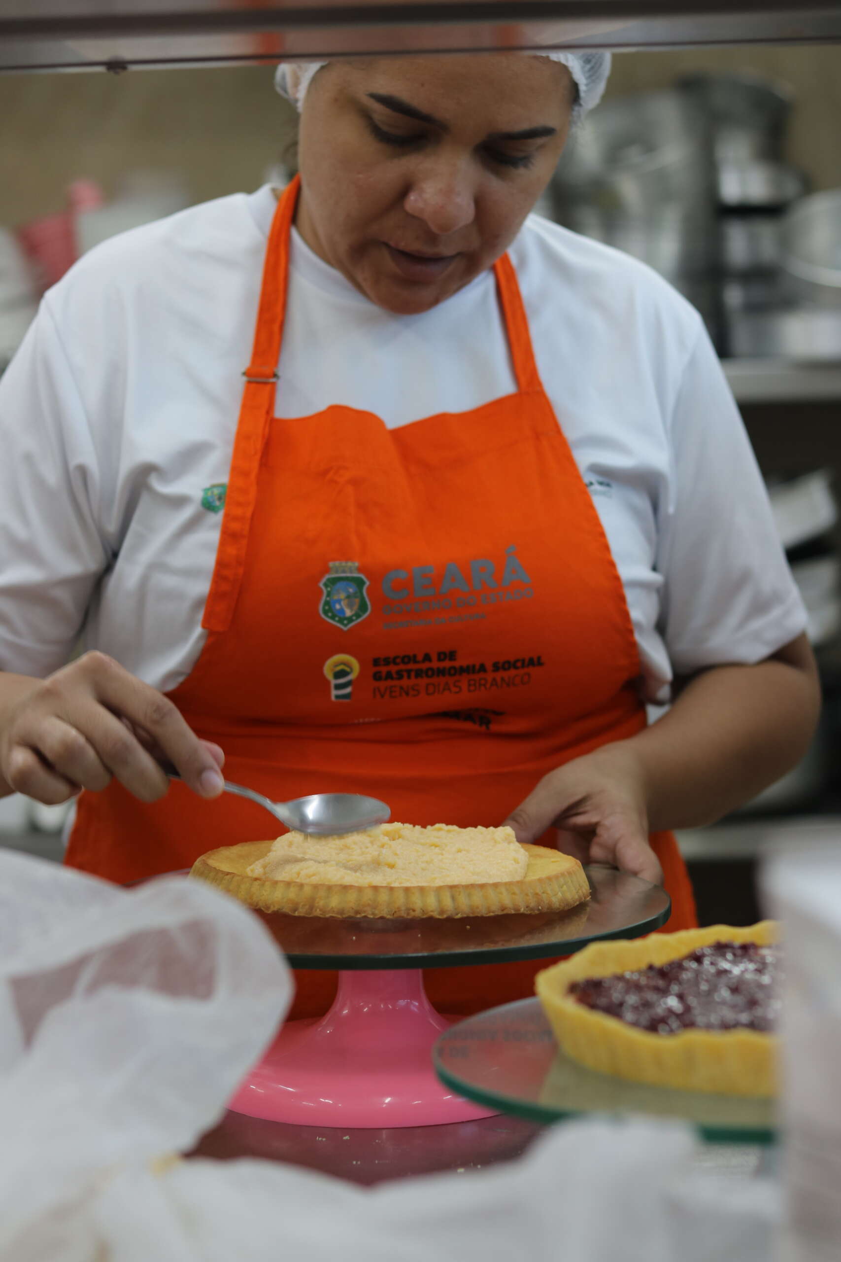 Escola de Gastronomia Social oferta 160 vagas para cinco cursos gratuitos em julho