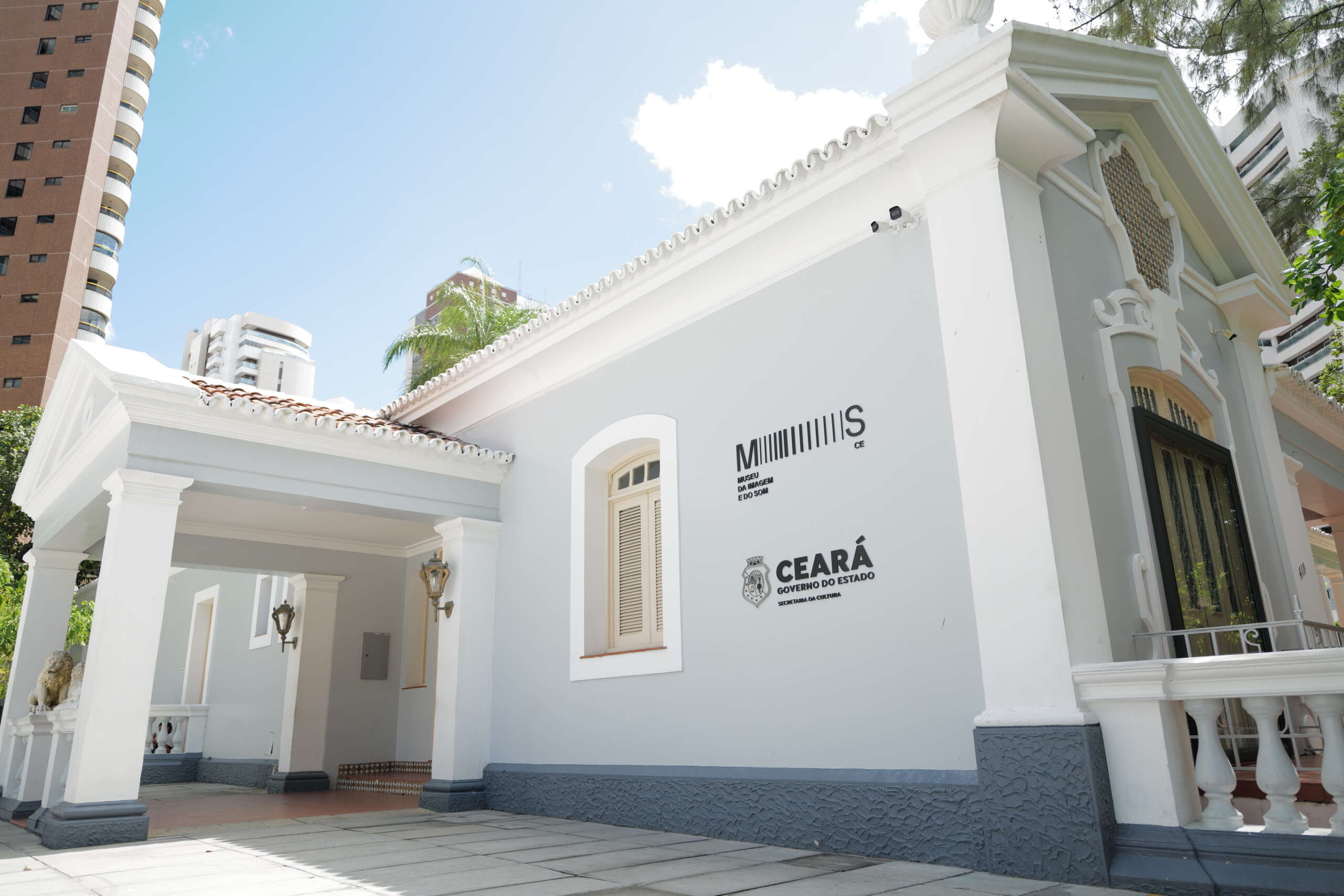 Na 18ª Primavera de Museus, Museu da Imagem e do Som promove fala sobre acessibilidade e show com Rodger Rogério e Vitoriano