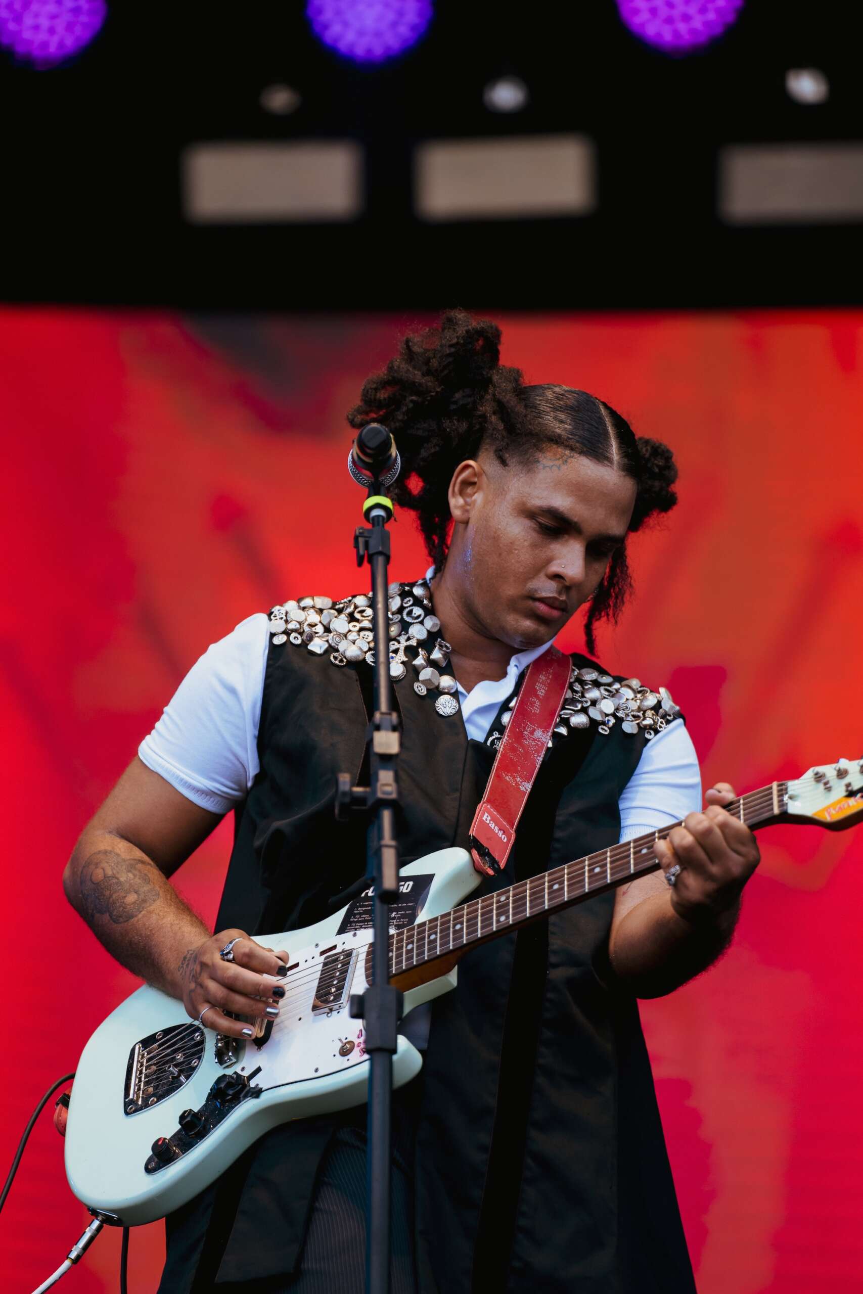 Com apoio do Hub Cultural Porto Dragão, Mateus Fazeno Rock se apresentará no Afropunk em Salvador
