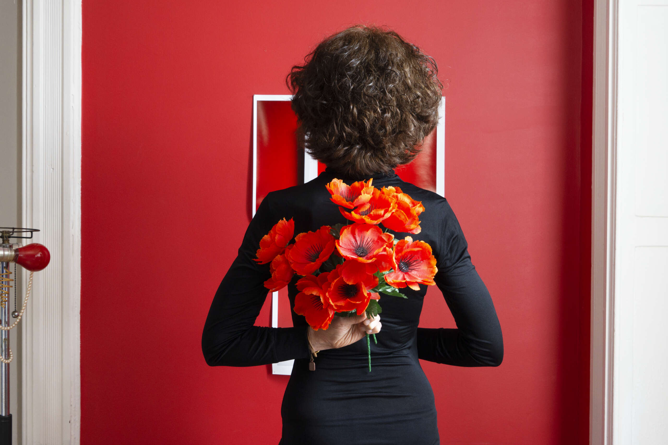 Museu da Imagem e do Som do Ceará realiza a exposição “Vermelho Vivo”, uma celebração à liberdade e um grito coletivo de resistência