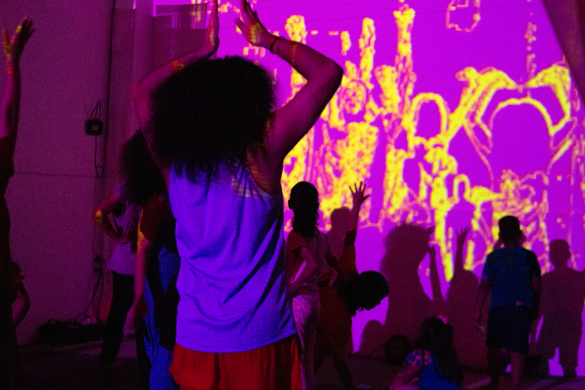 Espetáculo “Bzzz…” na Mostra das Artes do Centro Cultural Bom Jardim