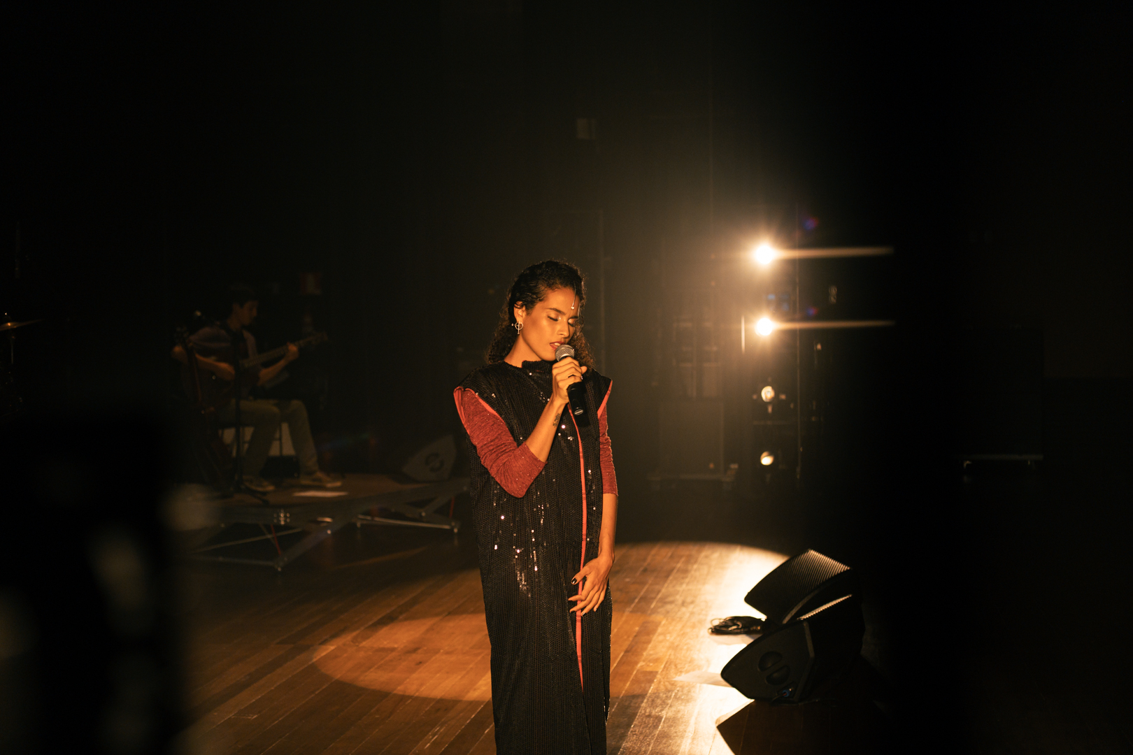 Theatro José de Alencar recebe o show “Laura Catarina canta Vander Lee”, dia 9 de agosto