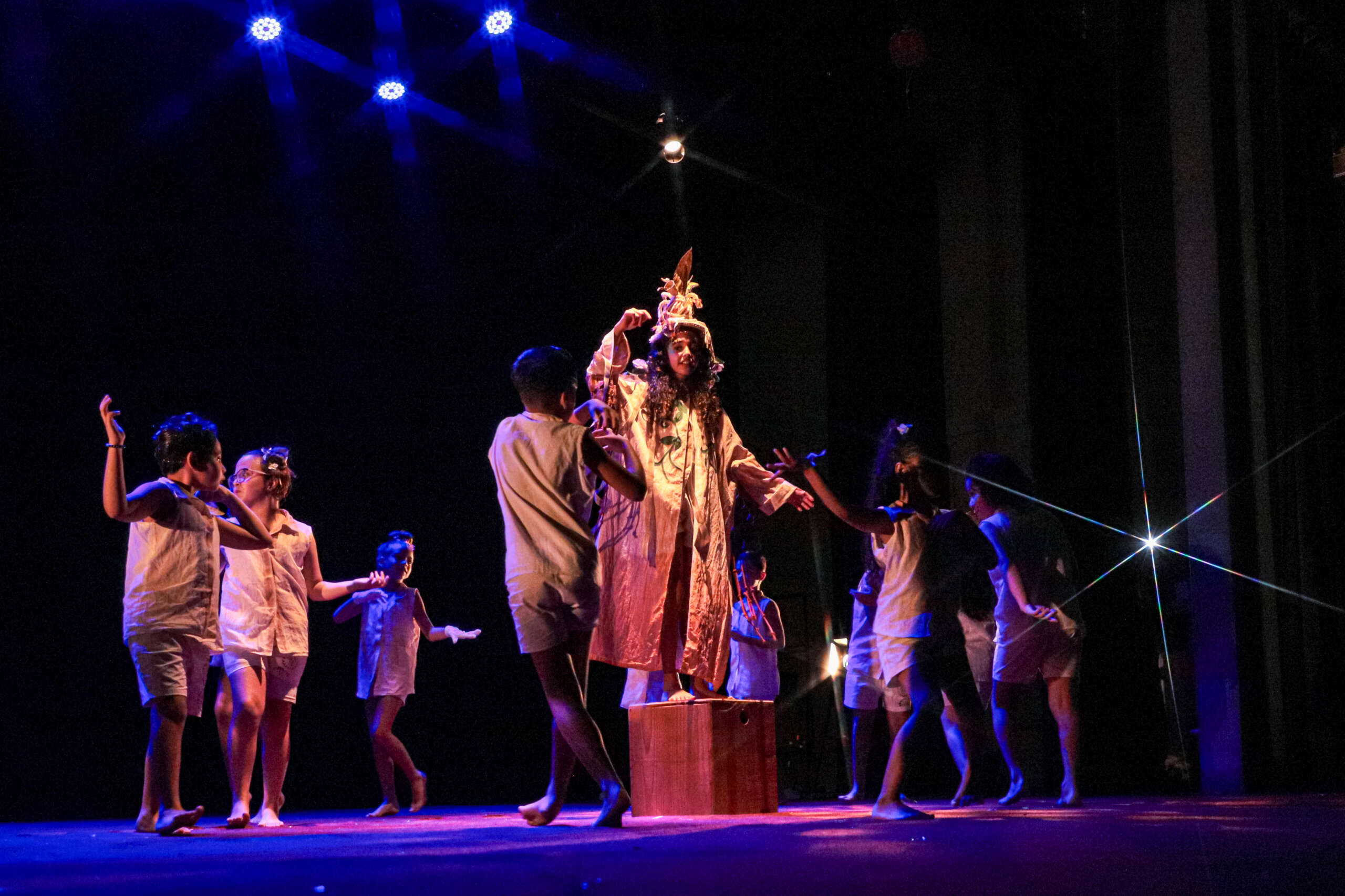 Programação semanal do Teatro Carlos Câmara reúne artes cênicas, exposição fotográfica e atividade da Conferência PSi#30