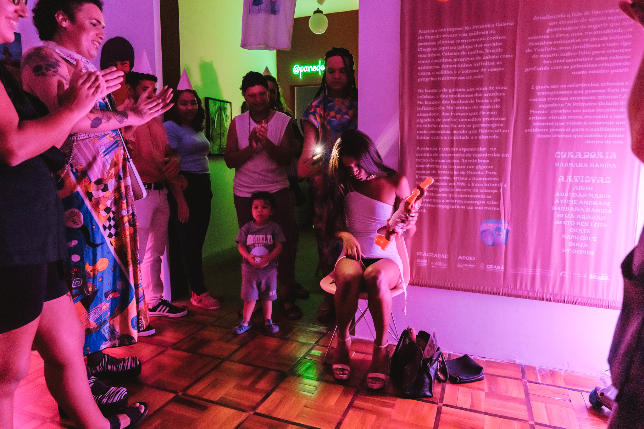 Com apoio da Secult, exposição reúne artistas trans, travestis e não-bináries em celebração à fabulação, infância e metamorfose