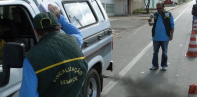 Blitze no Cariri para combater a poluição ocasionada por veículos resultam em 21 autuados