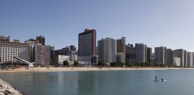 Fortaleza: cai o número de praias próprias para banho