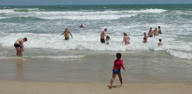 Carnaval: Semace indica praias próprias em Fortaleza e Região Metropolitana