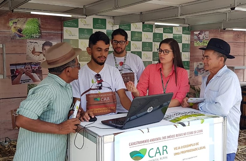 Semace faz cadastro ambiental de pequenos proprietários na Expocrato