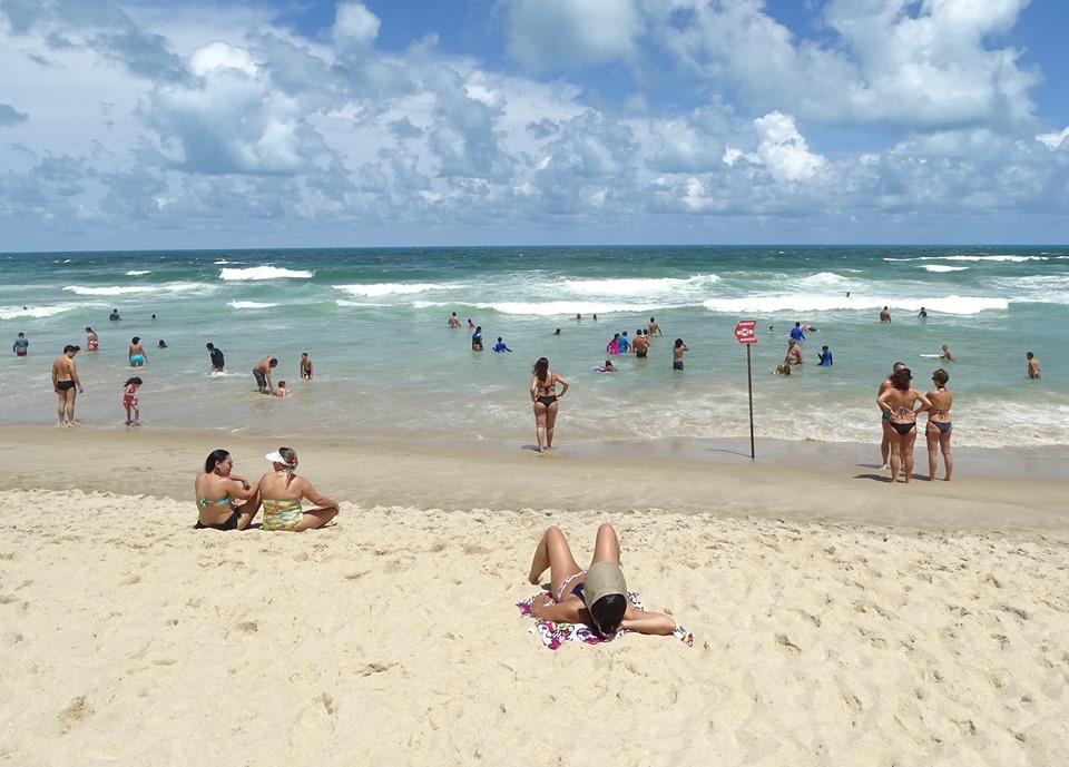 Fortaleza tem 24 praias próprias para banho de mar