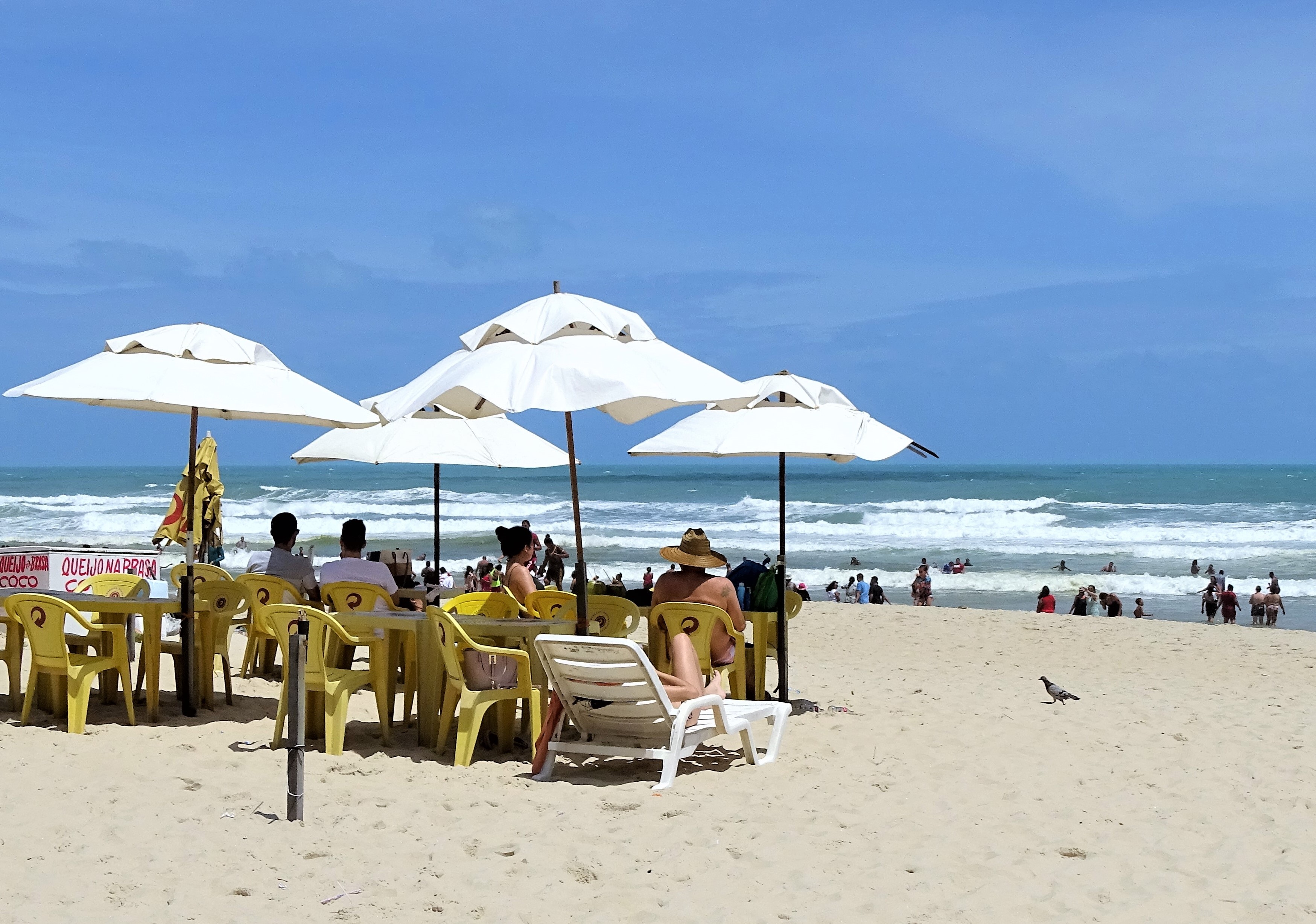 Praia do Futuro boa para banho de mar