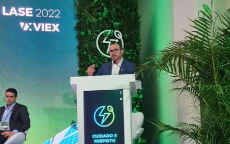 Titular da Semace fala sobre hidrogênio verde e licenciamento ambiental durante congresso para setor elétrico em São Paulo