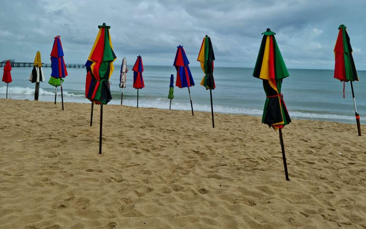 Balneabilidade Semace: sete trechos de praias fortalezenses estão próprios para banho